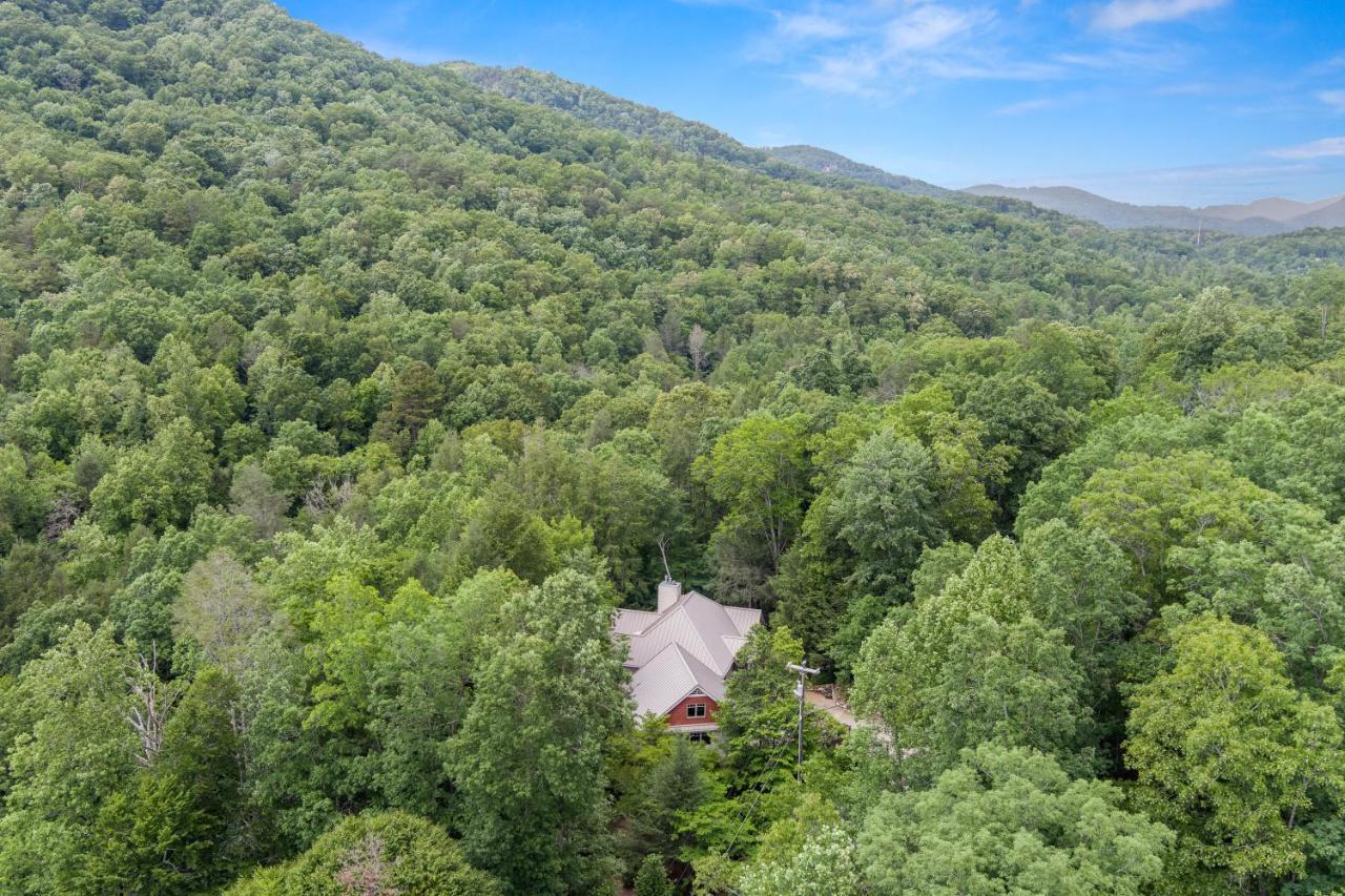 Falling Waters At Rumbling Bald 卢尔湖 外观 照片